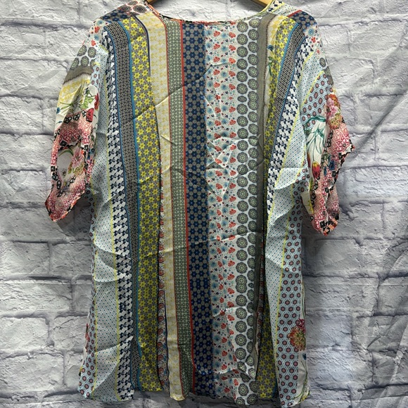 Johnny Was Women’s Boho Peonies Floral Patterned Shirt Medium - Picture 4 of 5